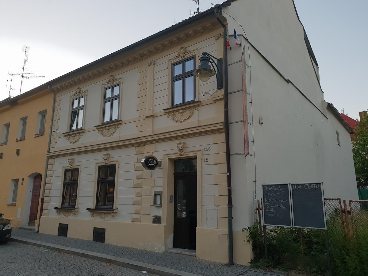 The Gusto Apartman Chomutov Exterior photo
